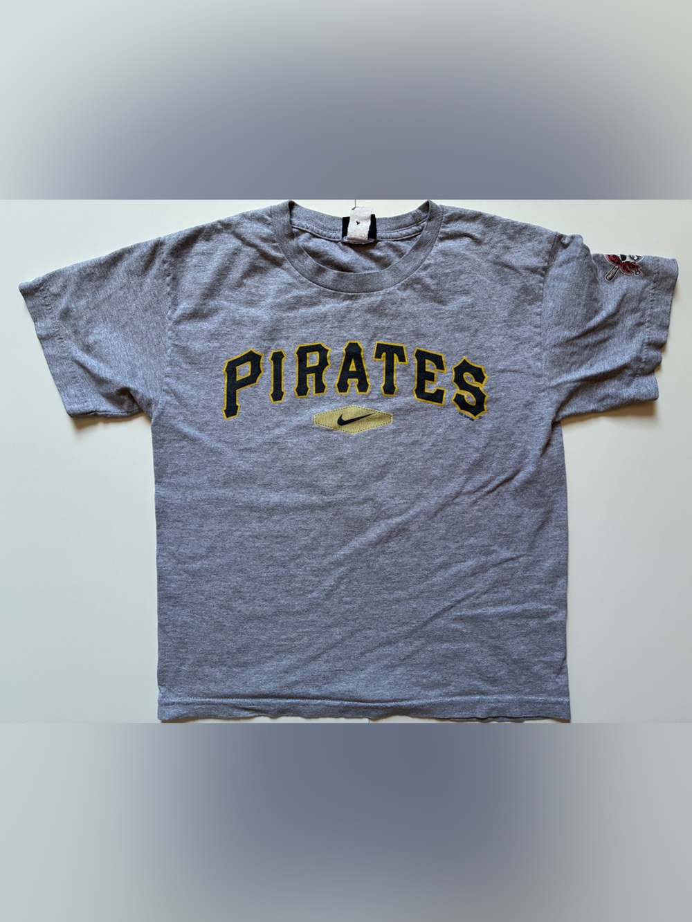 Vintage Grey Nike MLB Pittsburgh Pirates Spellout T-Shirt - Large